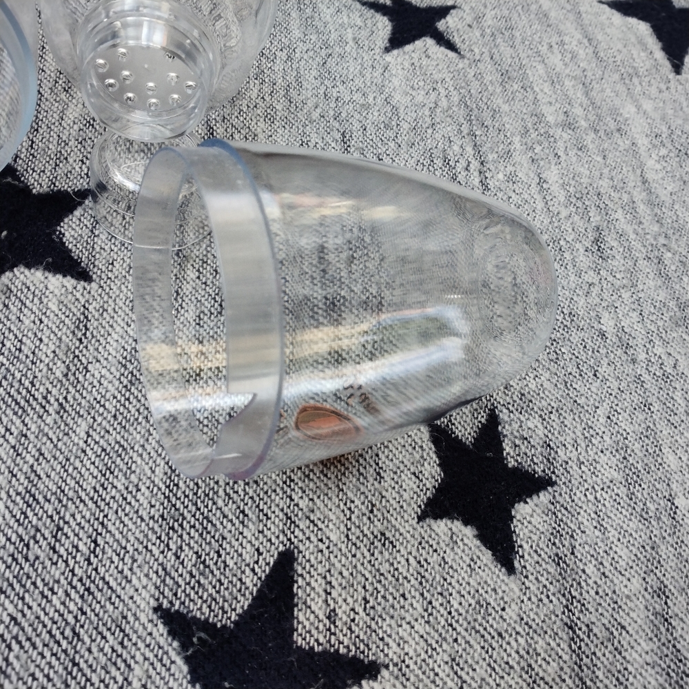 TWO Fineline Quenchers 7 oz. Clear Plastic Cocktail Shakers NWOT - Picture 8 of 11